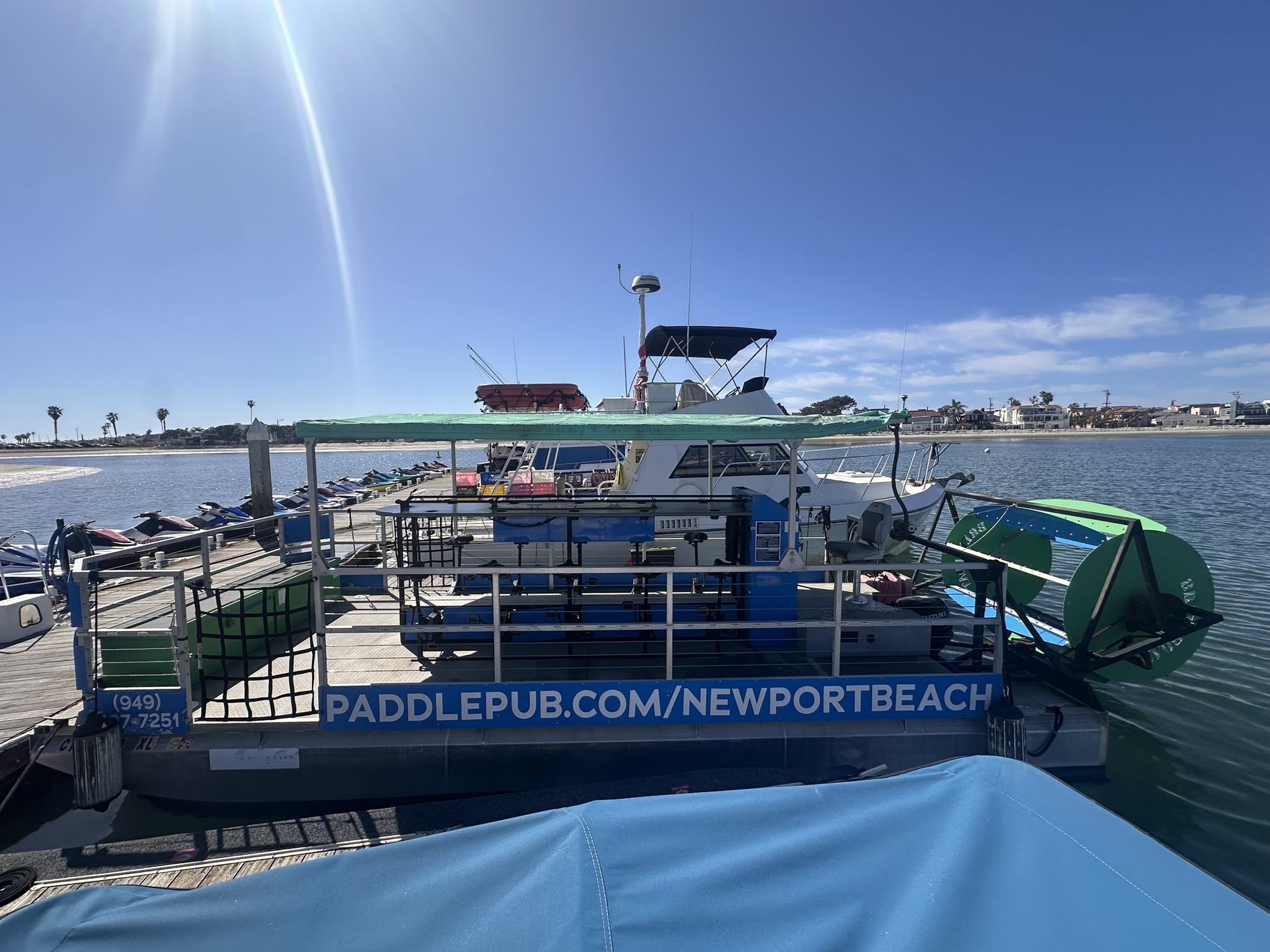 Paddle Pub vessel detail view